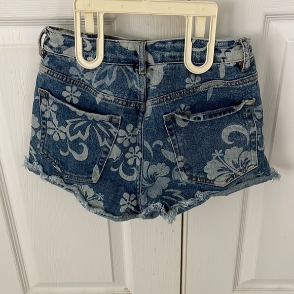 Playboy by Pac Sun denim shorts - Picture 2 of 3